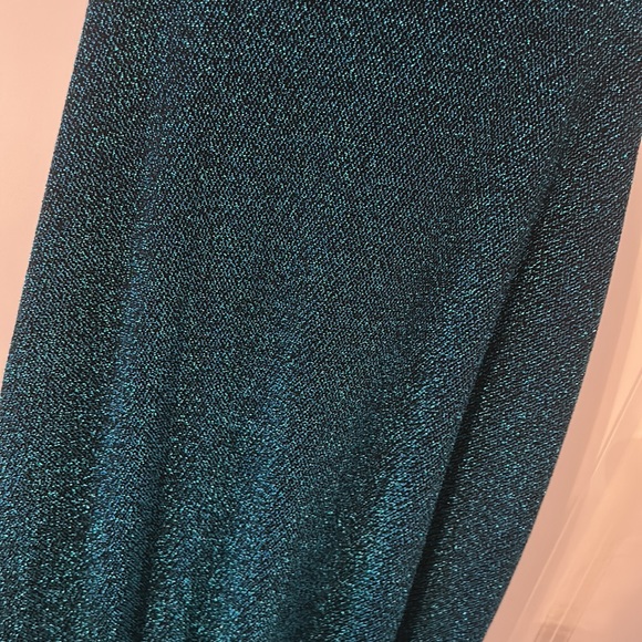 sparkly formal dress - Picture 4 of 8